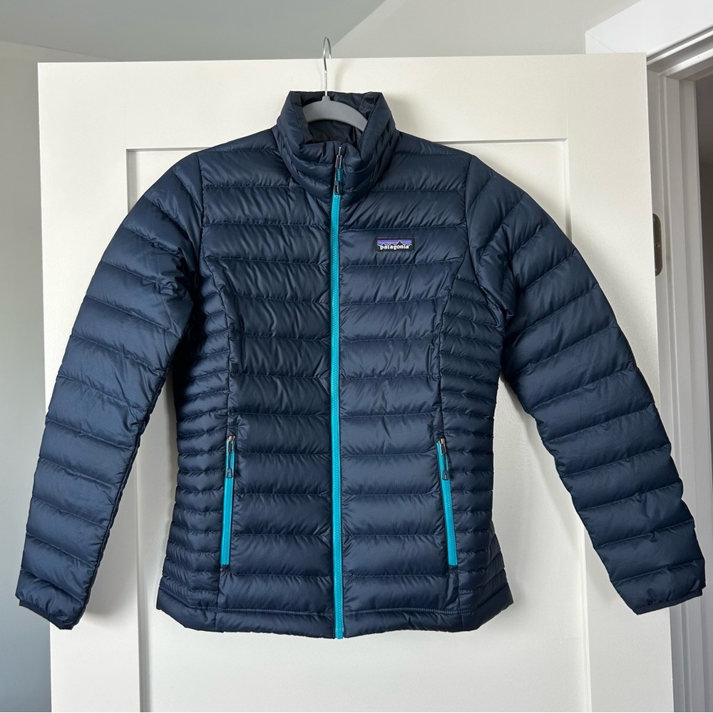 Patagonia Women’s Down Sweater Jacket Navy Blue Size Extra Small